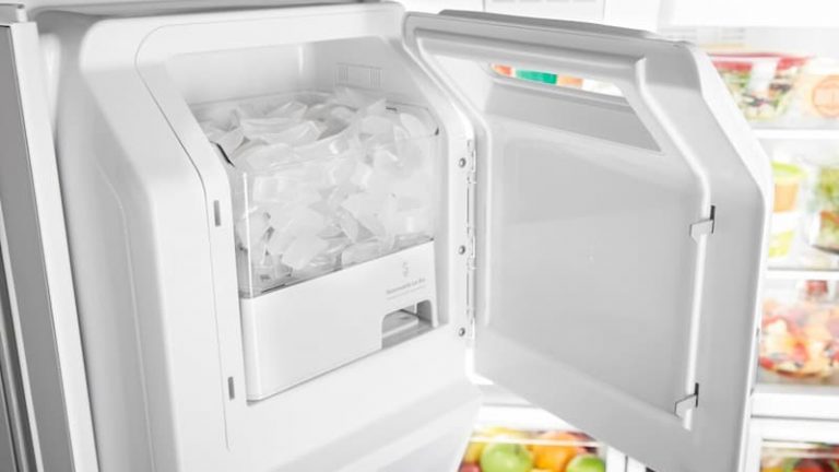 How to Clean a Portable Ice Maker in An Easy Step-by-step Way?